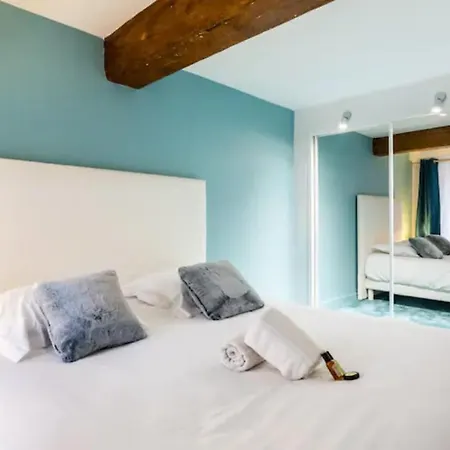 Apartment Superb In The Heart Of Bordeaux