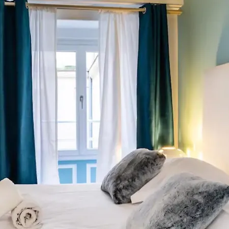 Apartment Superb In The Heart Of